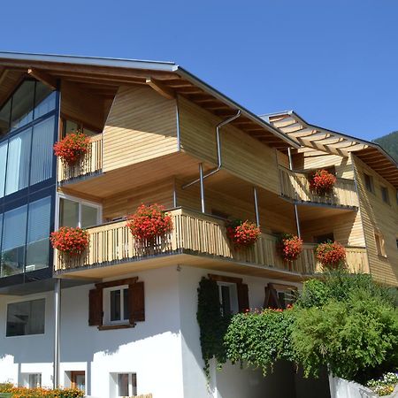 Apartments Bachmann Innichen Exteriör bild